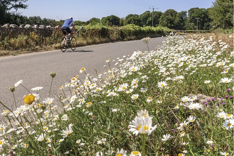 Cicerone - Cycle Touring In Wales - Richard Barrett-6